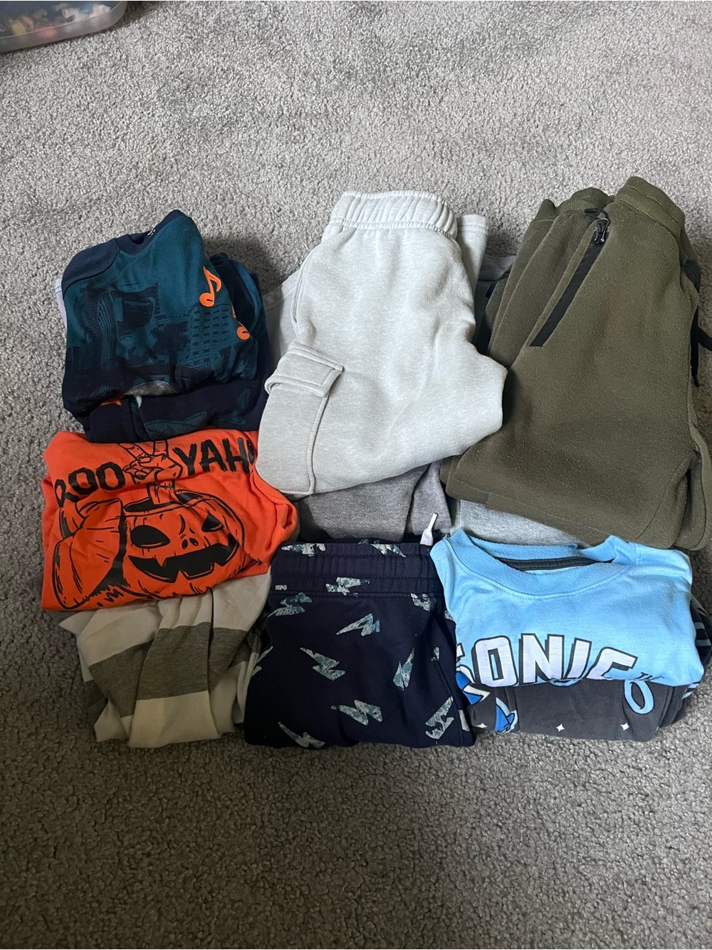Kids clothes bundle size 6/7 Read description - Picture 1 of 5